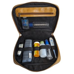 Alternative view of Deluxe Tech Leather Travel Kit